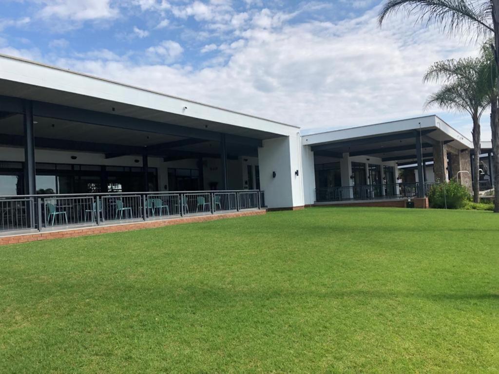 The Blyde Crystal Lagoon Riverwalk Estate Pretoria-Noord Εξωτερικό φωτογραφία